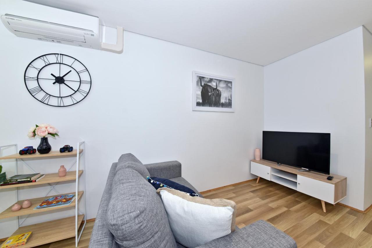 2X2 Modern Apartment Near Airport And City Perth Eksteriør bilde