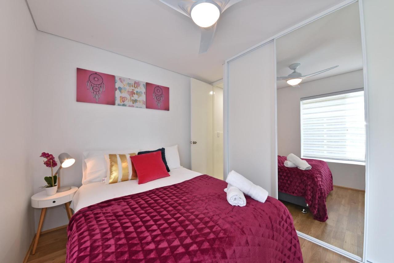 2X2 Modern Apartment Near Airport And City Perth Eksteriør bilde